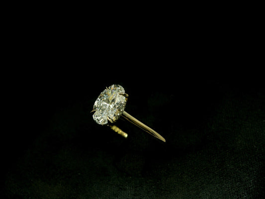 18K YELLOW GOLD LAB DIAMOND OVAL CUT ENGAGEMENT RING 1.31CT