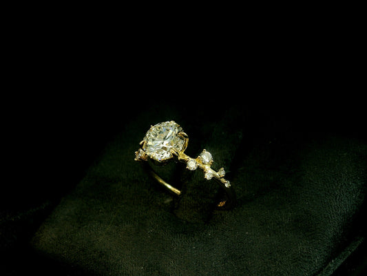 18K YELLOW GOLD LAB ROUND CUT ENGAGEMENT RING 1.95CT