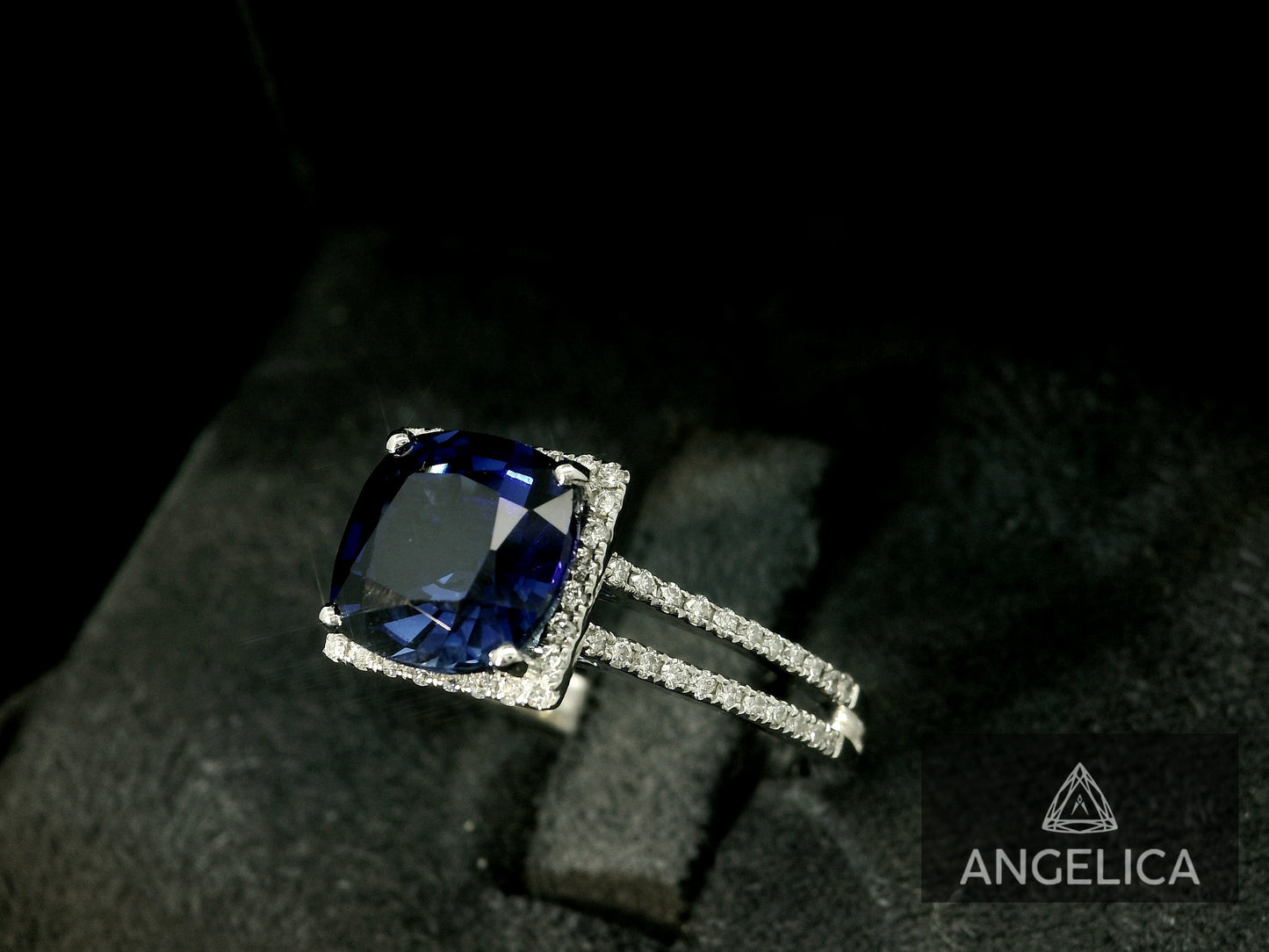18K WHITE GOLD LAB BLUE SAPPHIRE CUSHION CUT & NATURAL DIAMONDS RING