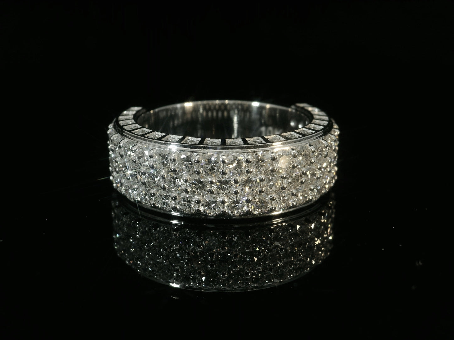 10K WHITE GOLD BAND 3.50CT OF LAB GROWN DIAMONDS IN VVS F+