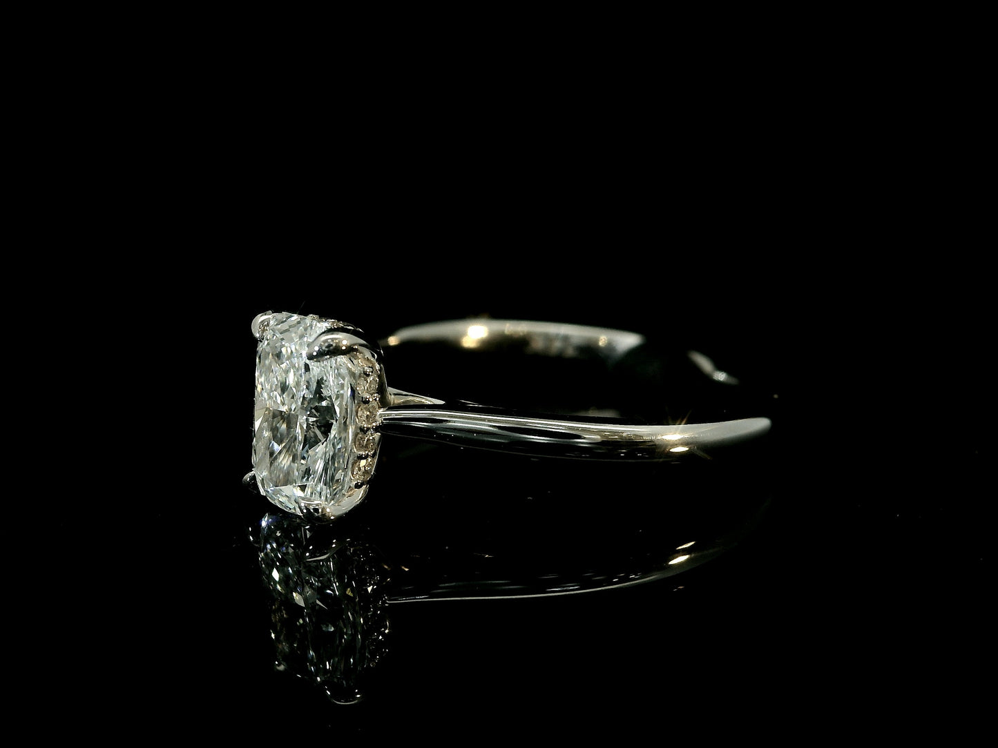 14K WHITE GOLD LAB DIAMOND ELONGATED CUSHION ENGAGEMENT RING 1.00CT