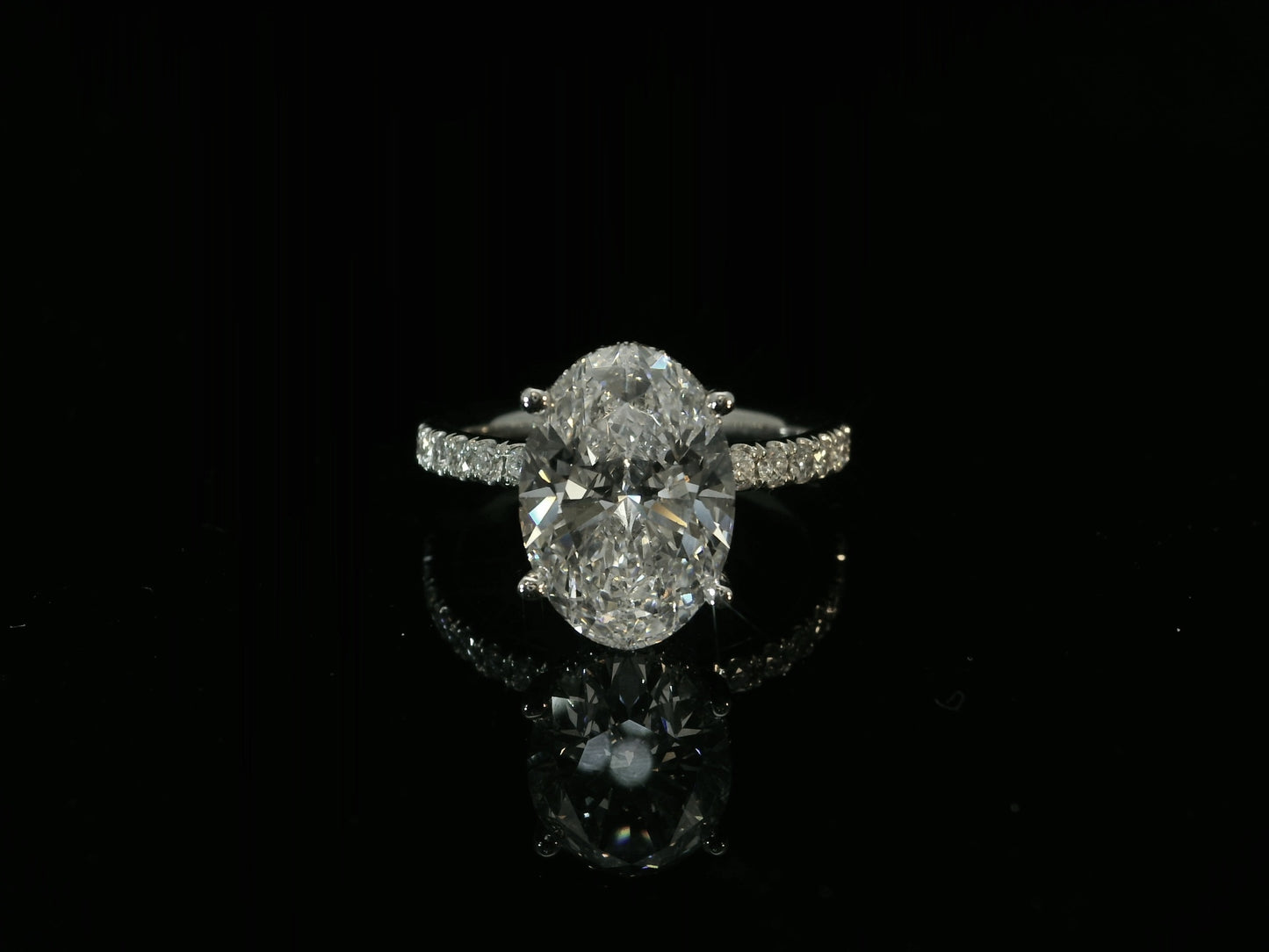 14K WHITE GOLD LAB DIAMOND OVAL CUT ENGAGEMENT RING 4.42CT