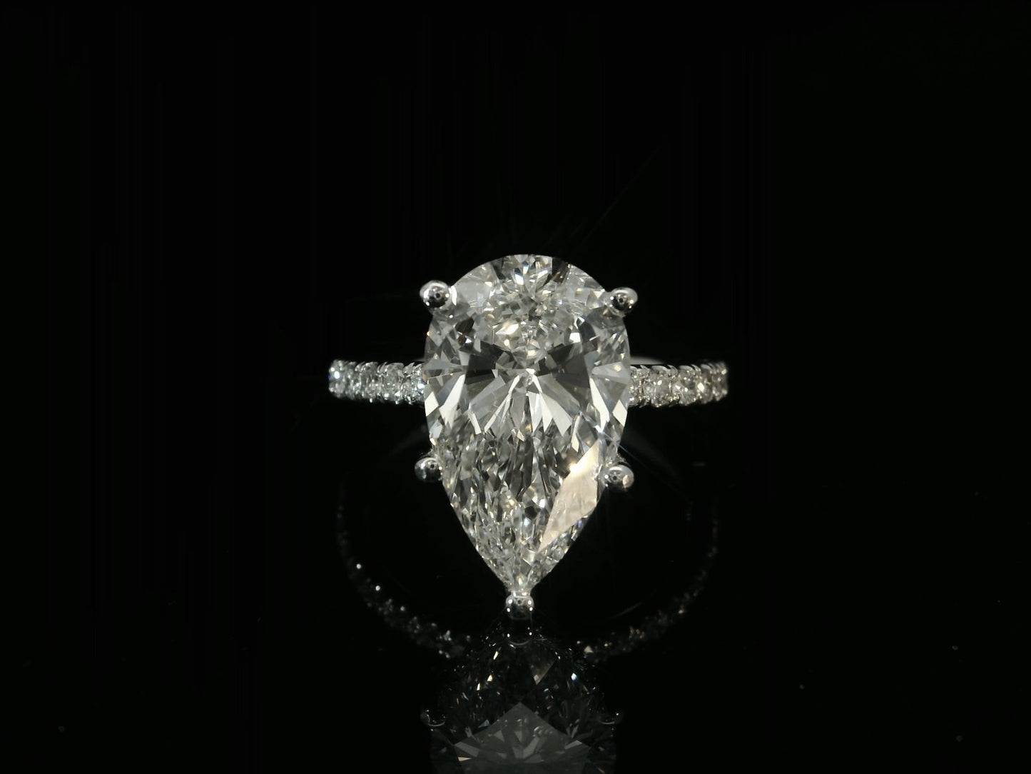 14K WHITE GOLD LAB PEAR SHAPE ENGAGEMENT RING 5.21CT