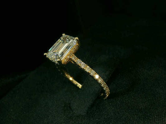 18K YELLOW GOLD LAB DIAMOND EMERALD CUT ENGAGEMENT RING 2.51CT