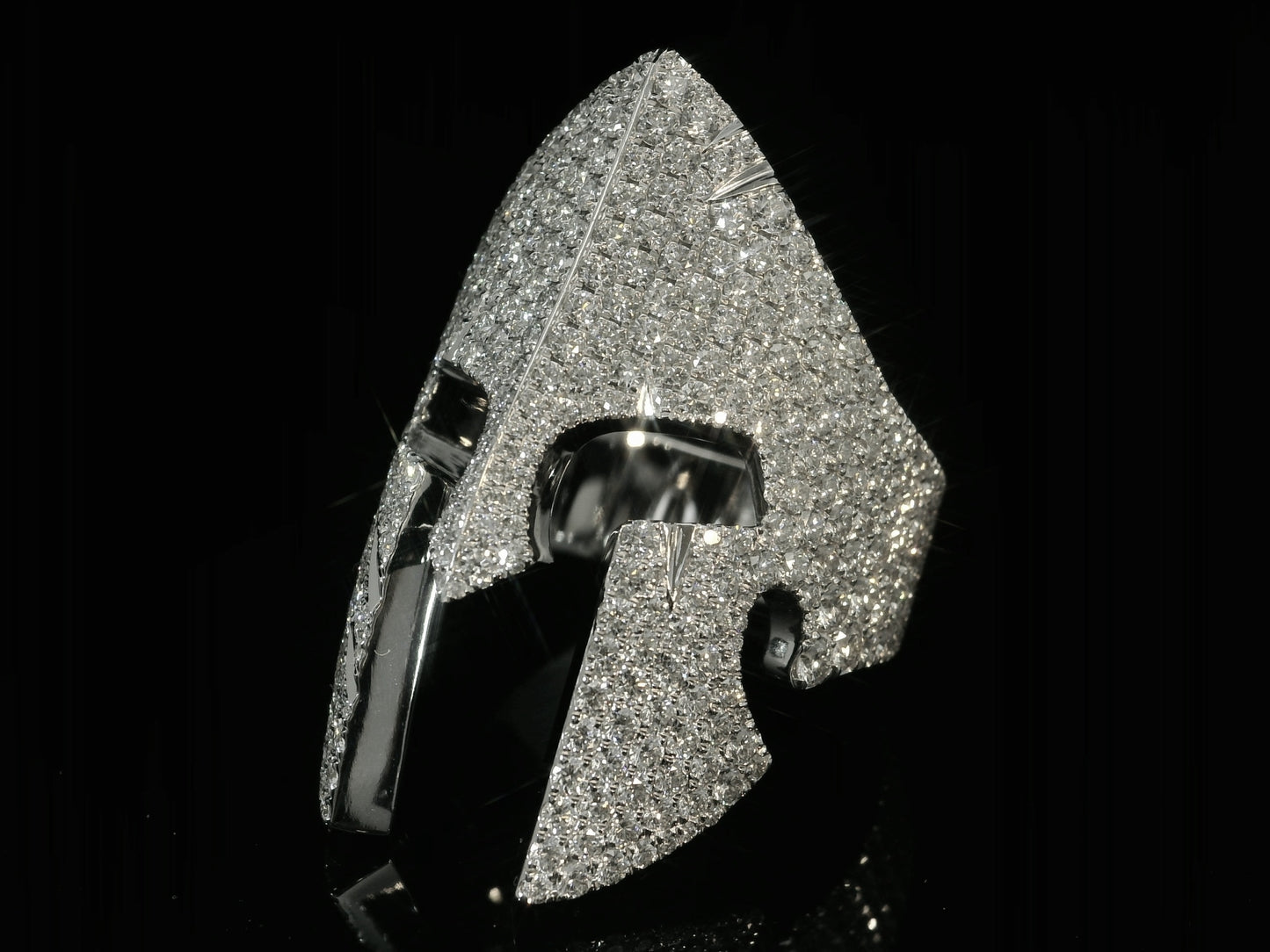 ANILLO SPARTAN DE ORO BLANCO DE 10 K Y 5,25 CT DE DIAMANTES