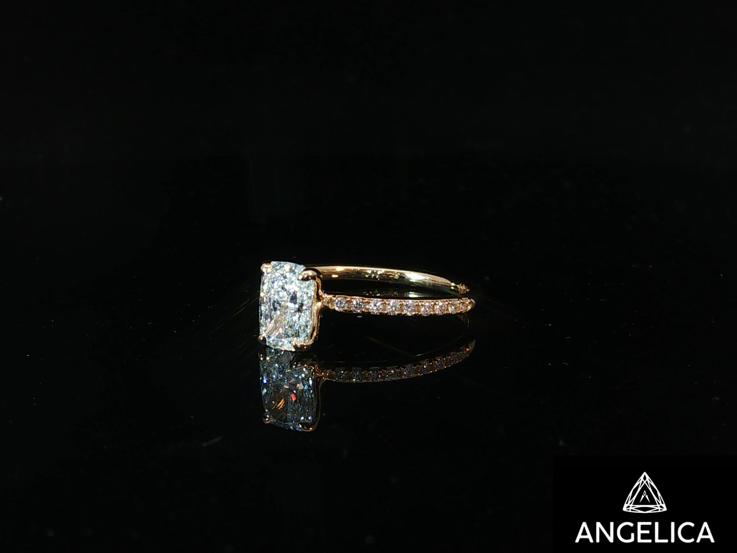 18K Gold Elongated Cushion Lab Diamond Engagement Ring – 1.10 ct Total – IGI Certified